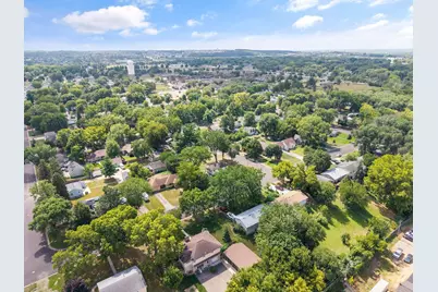 409 Clay Street S, Shakopee, MN 55379 - Photo 48