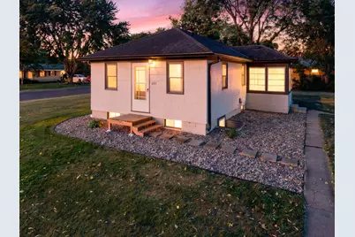 409 Clay Street S, Shakopee, MN 55379 - Photo 1