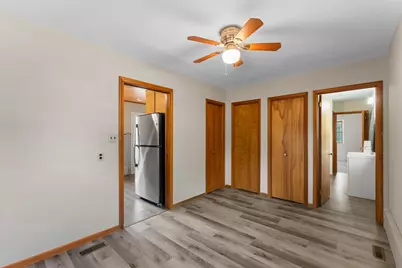 409 Clay Street S, Shakopee, MN 55379 - Photo 16