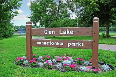 4730 Fairhills Road E, Minnetonka, MN 55345 - Photo 32