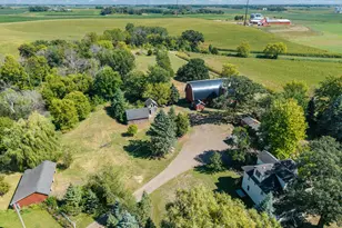 24951 Meridian Cir, Belle Plaine, MN 56011 - Photo 4