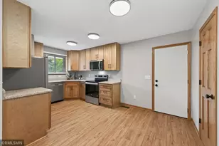 89 126th Ln NW, Coon Rapids, MN 55448 - Photo 10