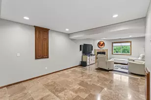 8939 Heatherton Ridge Dr, Savage, MN 55378 - Photo 28