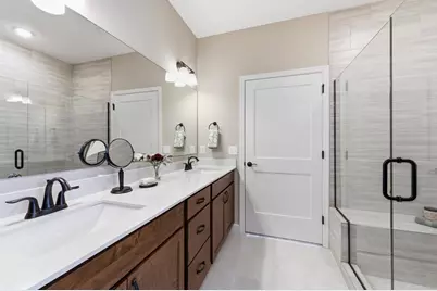 1037 E Meadowsweet Drive, River Falls, WI 54022 - Photo 10
