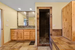 751 S 12th St, Bird Island, MN 55310 - Photo 6