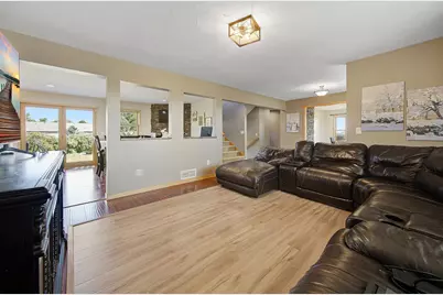 751 S 12th Street, Bird Island, MN 55310 - Photo 12