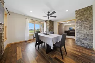 751 S 12th St, Bird Island, MN 55310 - Photo 10