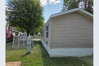 1150 Cessna Drive E, New Brighton, MN 55112 - Photo 8