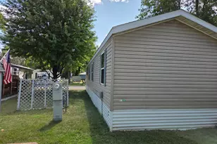 1150 Cessna Dr E, New Brighton, MN 55112 - Photo 8