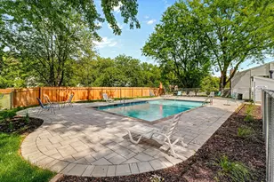 2296 Benson Ave, Saint Paul, MN 55116 - Photo 24