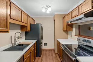 2296 Benson Ave, Saint Paul, MN 55116 - Photo 10