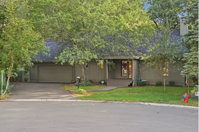 3921 Woodview Court, Vadnais Heights, MN 55127 - Photo 52