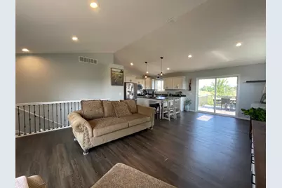 531 Glynn Avenue NE, Grand Meadow, MN 55936 - Photo 4