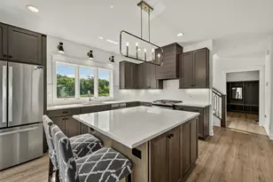 4686 Cassidy Ridge Dr NE, Rochester, MN 55906 - Photo 8