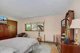 9702 Utica Rd, Bloomington, MN 55437 - Photo 24
