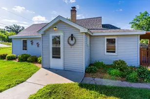 203 Mississippi Ave SW, Bemidji, MN 56601 - Photo 1