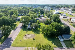 200 Kenzie St, Sherburn, MN 56171 - Photo 52