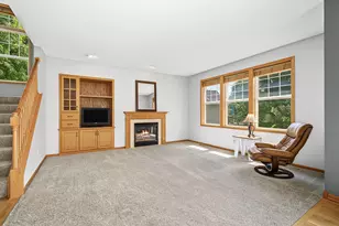 17452 Goodland Path, Lakeville, MN 55044 - Photo 4