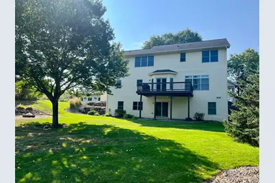 834 Prairie Meadows Drive, Hudson, WI 54016 - Photo 4