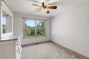 834 Prairie Meadows Dr, Hudson, WI 54016 - Photo 24