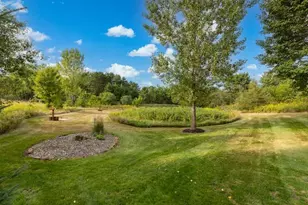 834 Prairie Meadows Dr, Hudson, WI 54016 - Photo 44