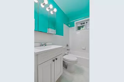 8224 Xerxes Avenue S, Bloomington, MN 55431 - Photo 28