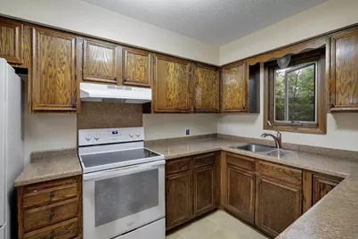 9700 Utica Road, Bloomington, MN 55437 - Photo 32