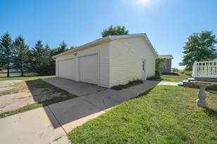 1695 Sunset Access Rd SE, Alexandria, MN 56308 - Photo 30