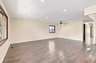 2336 12th Ave E, North Saint Paul, MN 55109 - Photo 8