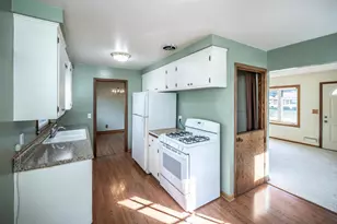 1202 Sunnyside Dr, Farmington, MN 55024 - Photo 14