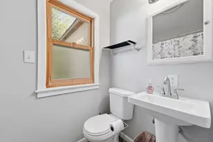 1796 Kennard St, Maplewood, MN 55109 - Photo 12