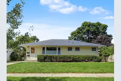709 18th Avenue NE, Rochester, MN 55906 - Photo 2