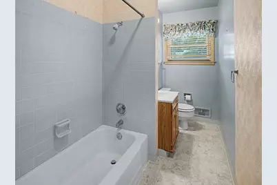 709 18th Avenue NE, Rochester, MN 55906 - Photo 16