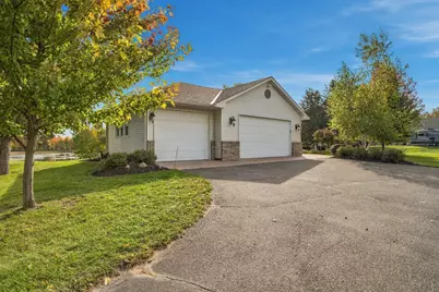 24125 Miller Avenue, Chisago City, MN 55013 - Photo 2