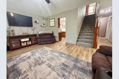 69744 140th Avenue, Blooming Prairie, MN 55917 - Photo 6