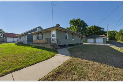 610 3rd Street N, Waite Park, MN 56387 - Photo 2