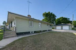 610 3rd St N, Waite Park, MN 56387 - Photo 36