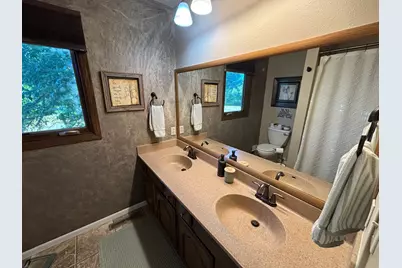 14372 Riverbend Trail, Thief River Falls, MN 56701 - Photo 20