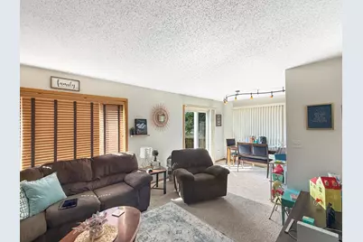 105 Walborg Avenue NE, Bemidji, MN 56601 - Photo 6