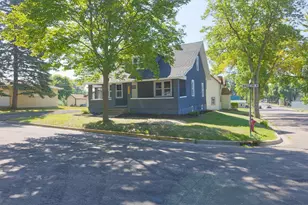 251 Winsted Ave W, Winsted, MN 55395 - Photo 30