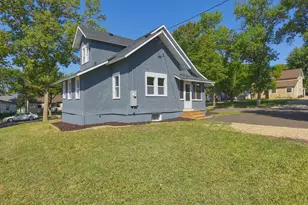 251 Winsted Ave W, Winsted, MN 55395 - Photo 34