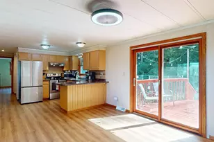 689 E Lake Blvd, Winona, MN 55987 - Photo 12