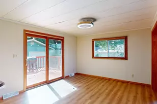 689 E Lake Blvd, Winona, MN 55987 - Photo 8