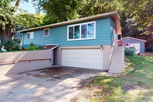 689 E Lake Blvd, Winona, MN 55987 - Photo 42