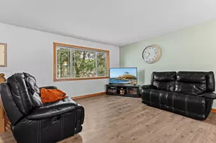 2000 23 1/2 Street SE, Rochester, MN 55904 - Photo 4