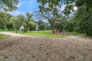 54719 270th St, Austin, MN 55912 - Photo 12