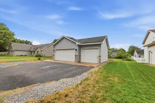 2910 Crescent Ridge Trail, Saint Cloud, MN 56301 - Photo 8