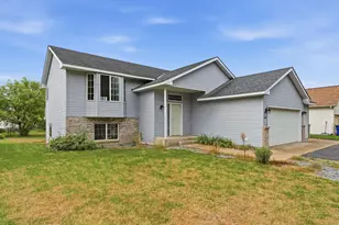 2910 Crescent Ridge Trail, Saint Cloud, MN 56301 - Photo 2
