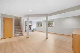 8013 Greenbriar Ct, Woodbury, MN 55125 - Photo 22