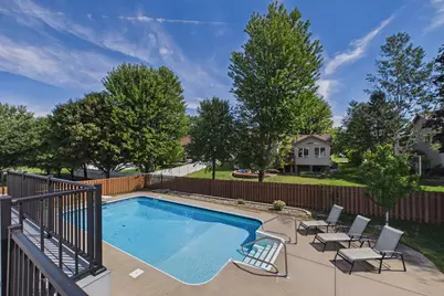 8013 Greenbriar Court, Woodbury, MN 55125 - Photo 32